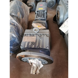 R37 RF77 DRS71S4 SEW减速电机 议价赛威减速机