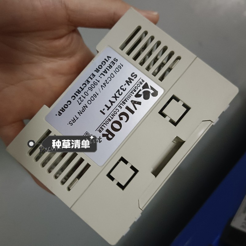 议价丰炜PLC 模块 闲置1台SW-32XYT-1 成色如图