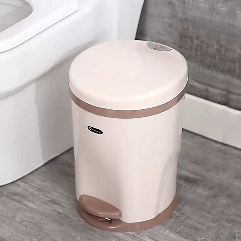 脚踏垃圾桶可爱少女卧室垃圾桶家用有盖 厕所卫生间脚踩式垃圾桶