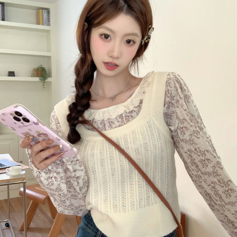 现货独特上衣超好看套装女春季叠穿针织马甲小O背心碎花衬衫减龄