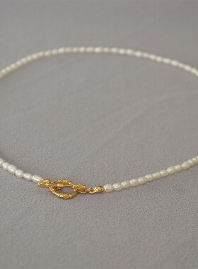 法式唯美水米粒小珍珠复古蔓藤花A枝OT扣简约短款气质项链锁骨链