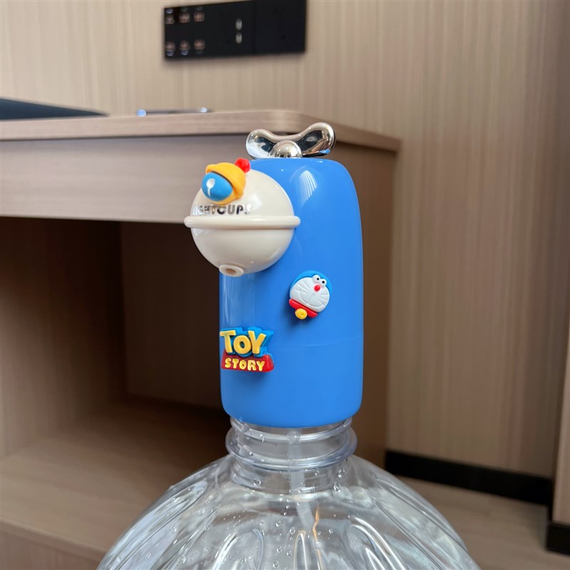 家用桶装抽水器饮水机取水器矿z泉水上水器水桶自动抽水泵卡通宿