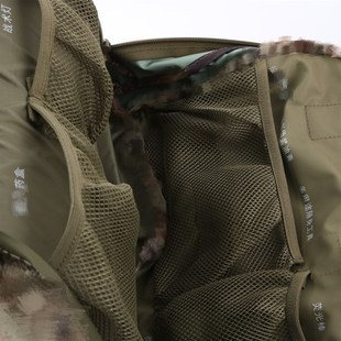 双肩包户外登山骑行包旅游包战术揹包