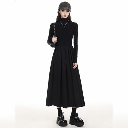 黑色简约高领长袖连衣裙女2024冬季新款小个子收腰显瘦中长款裙