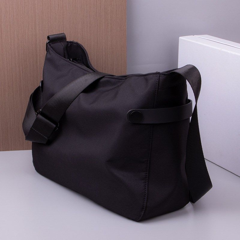 单肩斜挎包男士横款牛津布潮男包防水大容量休闲运动背包时尚帆布,箱包皮具/热销女包/男包,男士包袋,淘宝优惠券,粉丝福利购,淘宝优惠卷