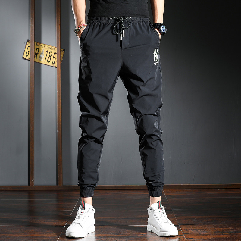 日系夏季冰丝休闲长裤男潮牌松紧腰薄款修身束脚运动小脚九分裤子