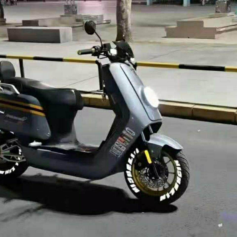 轮胎热熔贴纸小牛电动车框反光字母i3d立体改装10-13寸