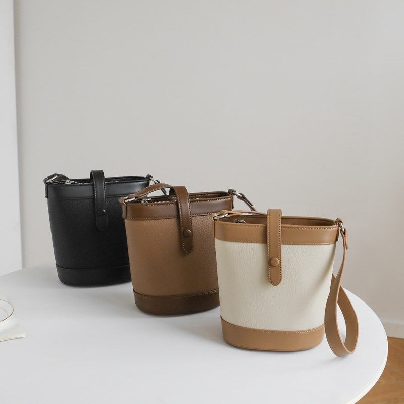 包包女2024新款休闲拼色水桶包斜挎单肩手提通勤上班小拎包高级感,箱包皮具/热销女包/男包,水桶包,淘宝优惠券,粉丝福利购,淘宝优惠卷