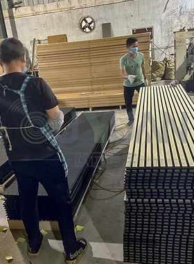 外贸聚酯纤维木条格栅吸音板MDFF实木吸音板背景装饰隔音板