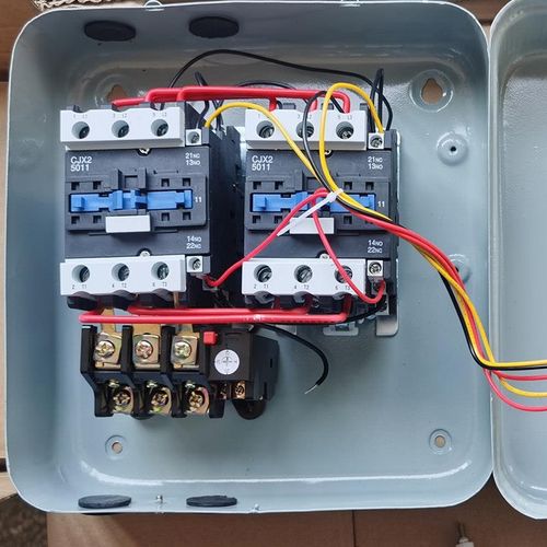 电动机正反转启动器正反转控制箱三相380V搅拌机卷扬机倒顺开关