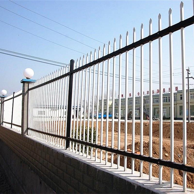 锌钢护栏小区围栏网铁艺栅栏别墅工厂围墙庭院隔离防护栏公园栏杆_虎窝淘