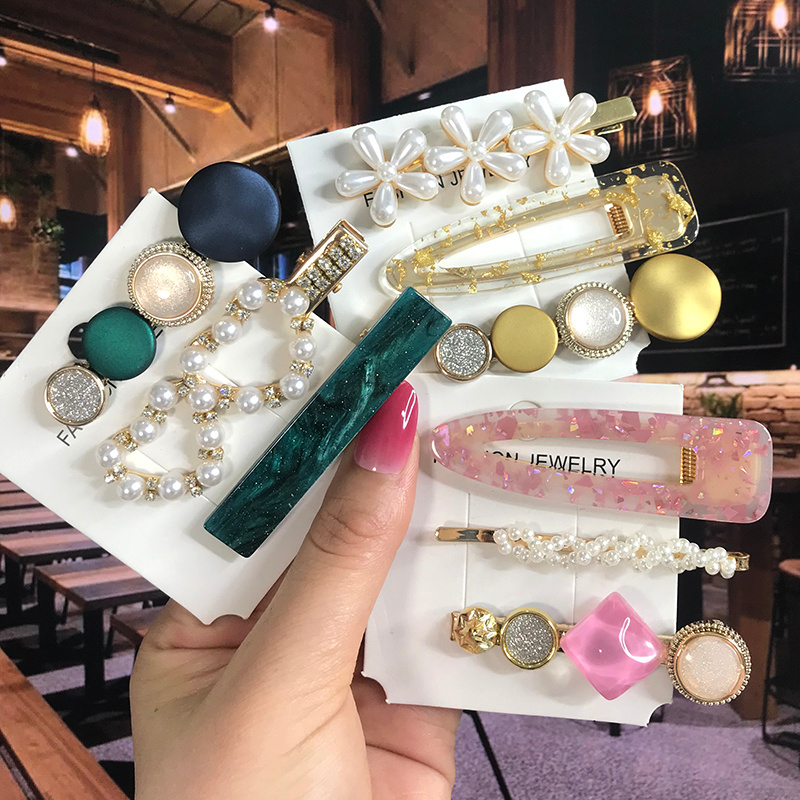 速发2022 Pearl Crystal Acrylic Hair Clips Set for Women Retr