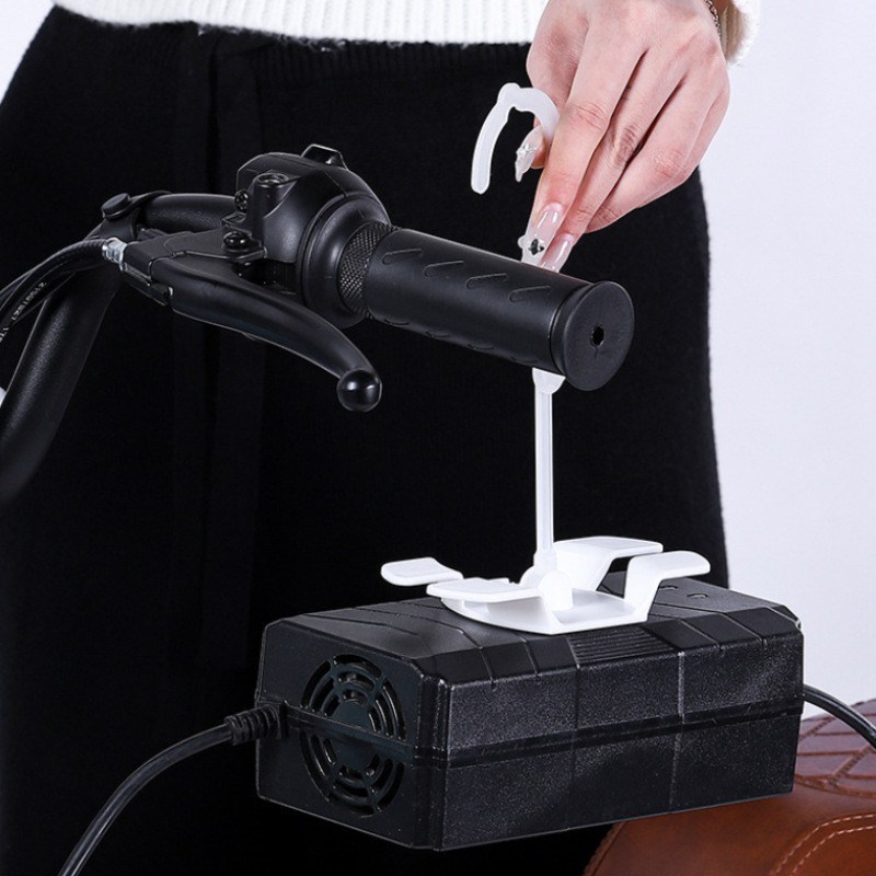 可折叠电动车充电器挂钩电瓶车充电线理I线器固定器防掉落挂架粘