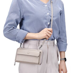 可触屏零钱手机包女斜挎迷你放手机钱包可触摸小包包时尚横款软皮