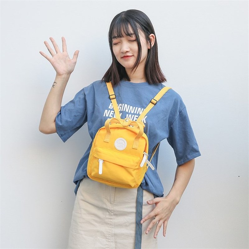 小背包女双肩韩版迷你百搭小清新旅行包双肩包女2020新款街头潮流