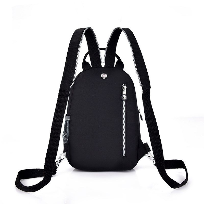 旅行户外双肩包女轻便登山包爬山小号背包徒步骑行运动书包春游包