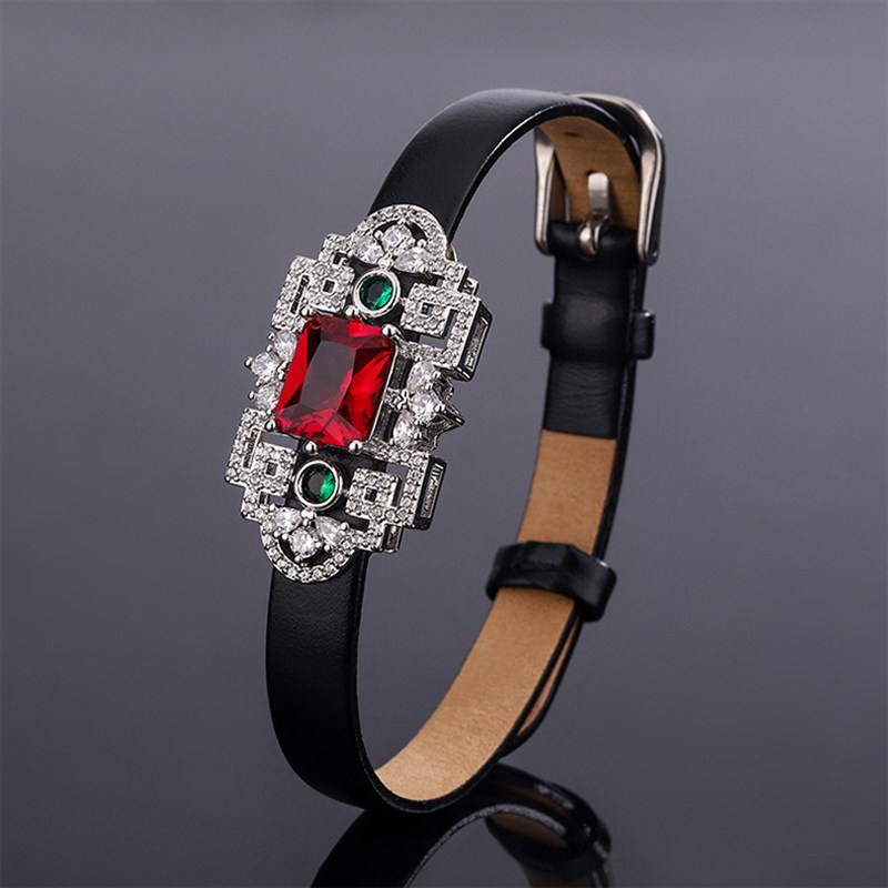 轻奢高定珠d宝皮革腕带手镯欧美仿真红宝石满钻牛皮表带手环手链