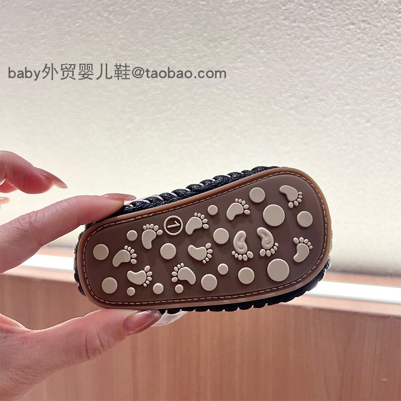 夏季0-1岁男宝宝软底学步鞋防滑56-12个月婴幼儿不掉防踢透气凉鞋