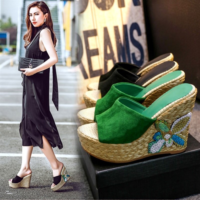 亮片花朵厚底坡跟拖鞋2020新x品夏季草编鱼嘴女松糕高跟凉鞋33小