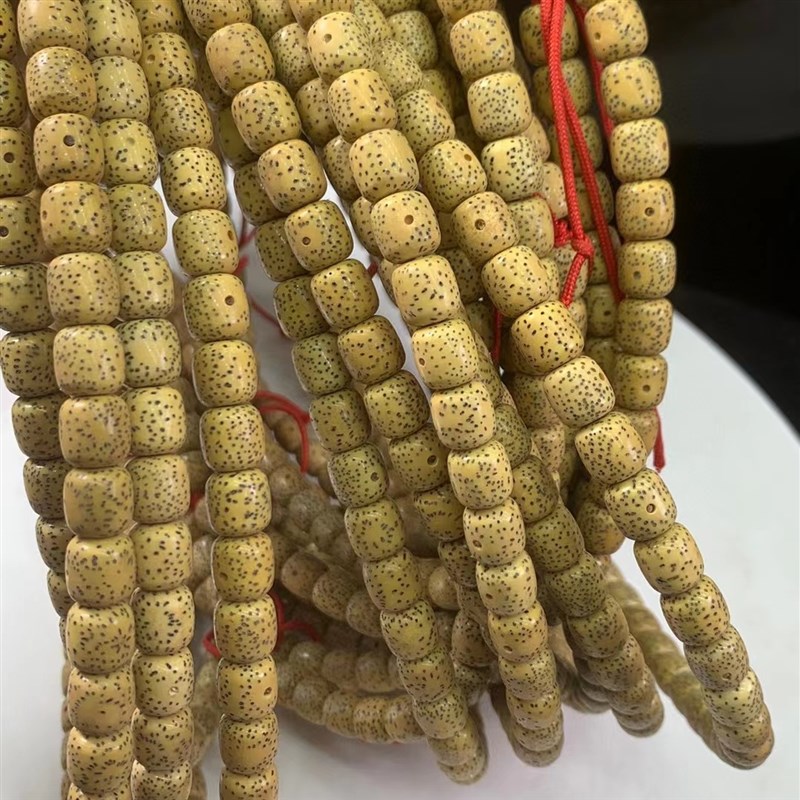 星月菩提原生态鸡油黄9x9桶114粒手链项链入门级普通货尺寸不足