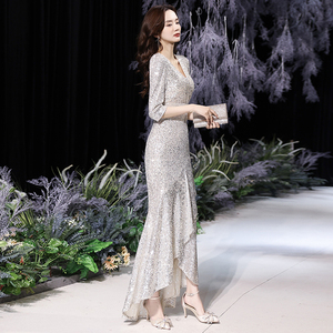 现货高档晚礼服裙女2021新款气质宴会高贵鱼尾银色名媛主持人高端