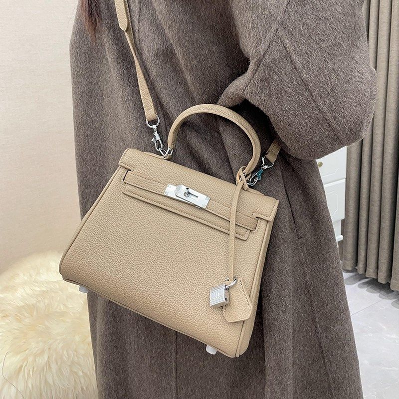 宽肩带包女2024新款软皮包包高级感女士手提包上班族女通勤包,箱包皮具/热销女包/男包,通用款女包,淘宝优惠券,粉丝福利购,淘宝优惠卷