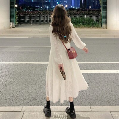 法式白色蕾丝长袖连衣裙女u秋冬高级感内搭伴娘礼服疏离感打底长