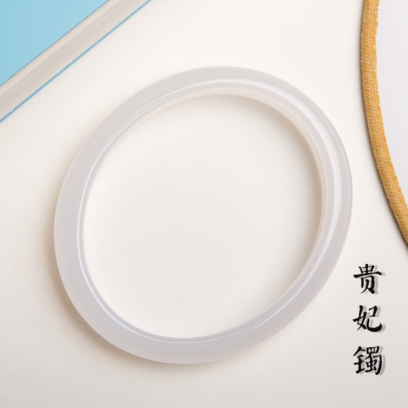 现货天然玉髓贵妃镯椭圆形玛瑙手镯子扁口细O条紫罗兰小号少女玉