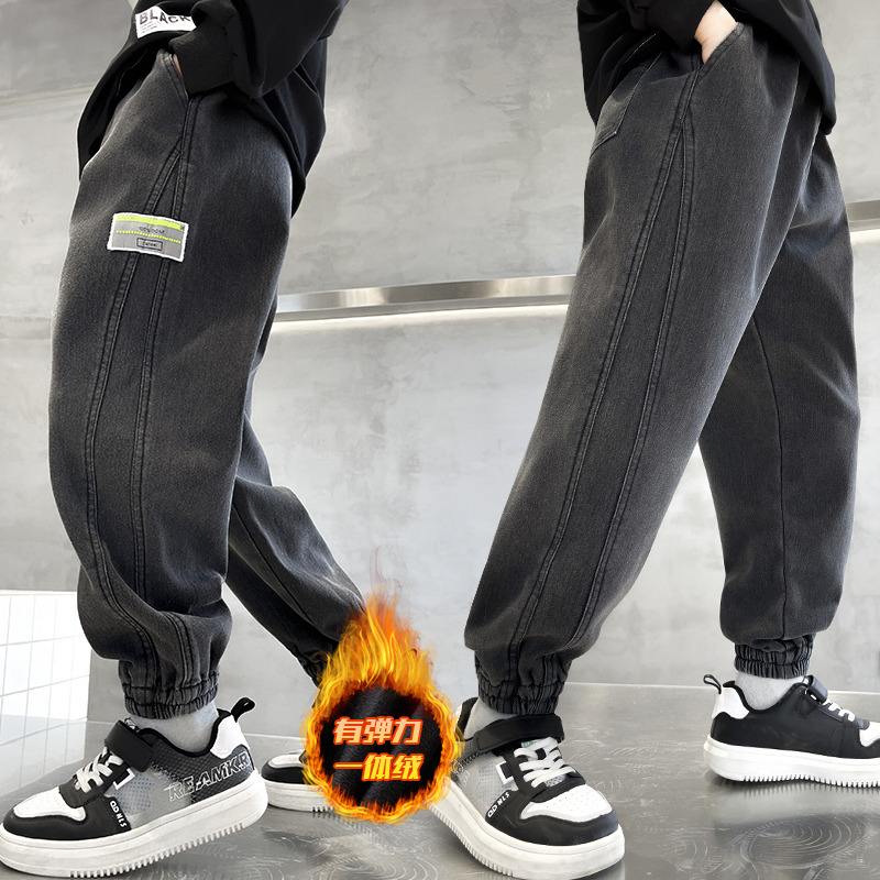 男童春秋冬款休闲牛仔裤子20x22新款男孩儿童装洋派一体加绒加厚