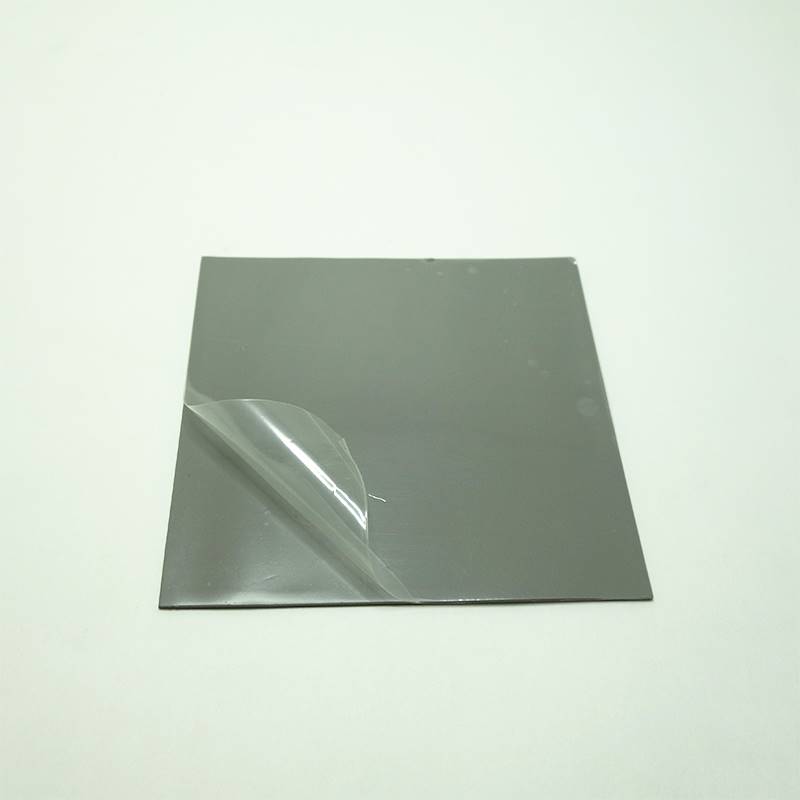 6W 导热矽胶片 Led导热矽胶片耐高温矽胶片 显存散热矽胶垫矽脂