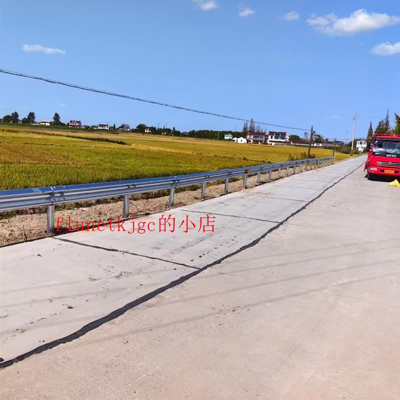 高速公路波形护栏板防q撞护栏道路隔离护栏国标镀锌喷塑法兰立厂