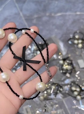 韩版新款设计感蝴蝶结黑色钻串珠链轻奢高级项链女甜美手工锁骨链