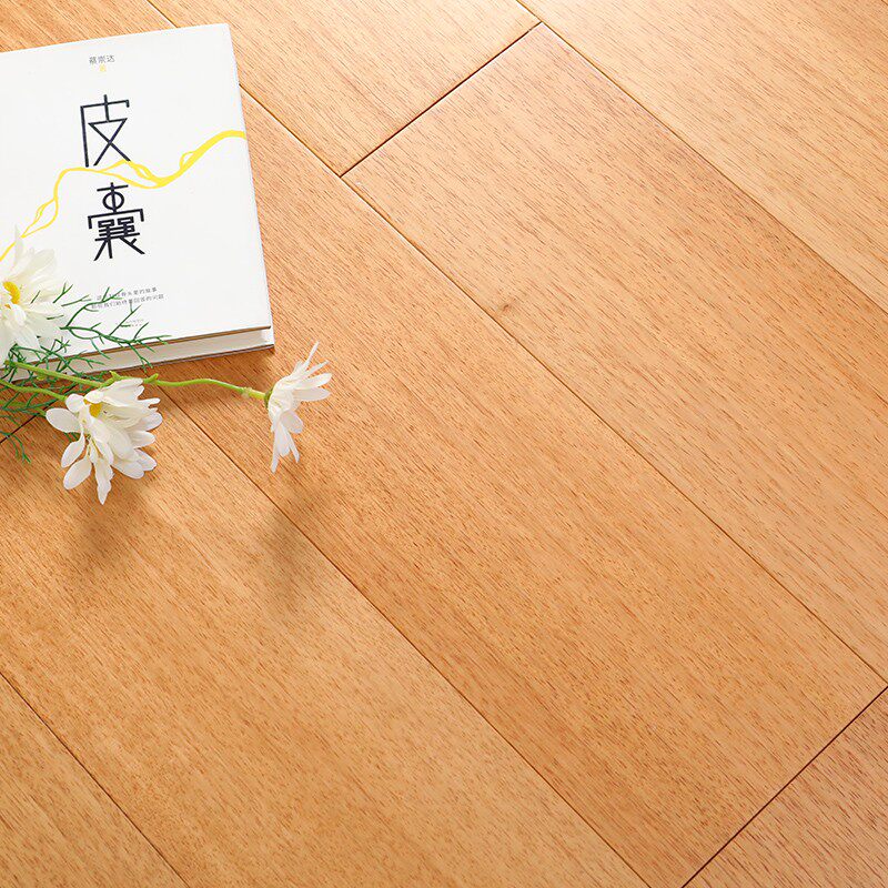 直销新品北欧白枫木原木纯实木地板极简风家用卧室锁扣.地暖免龙