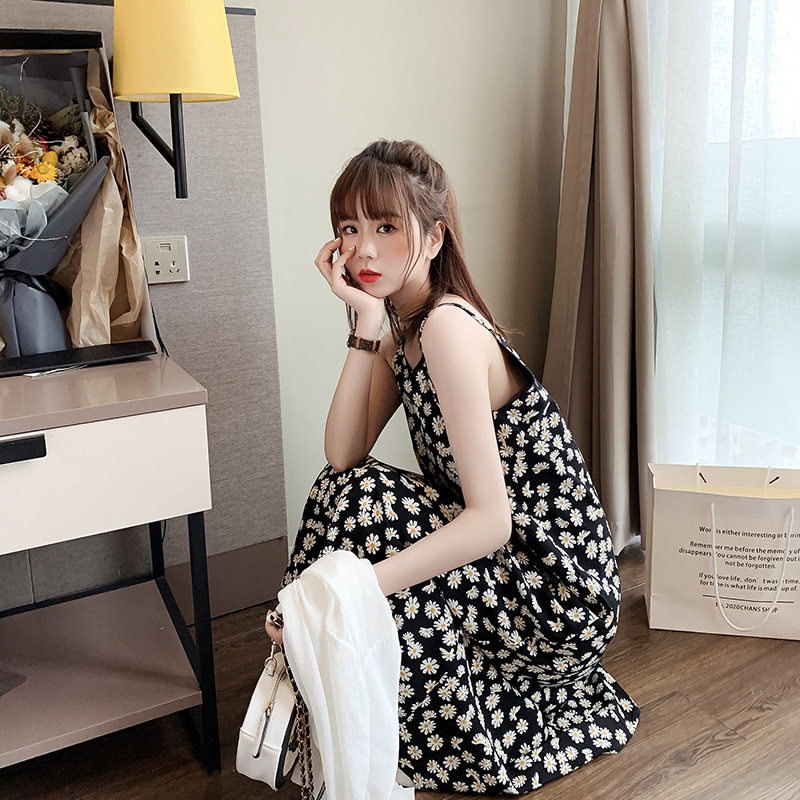 新品小雏菊碎花h连衣裙仙女显瘦裙子超仙森系法式吊带少女裙2021