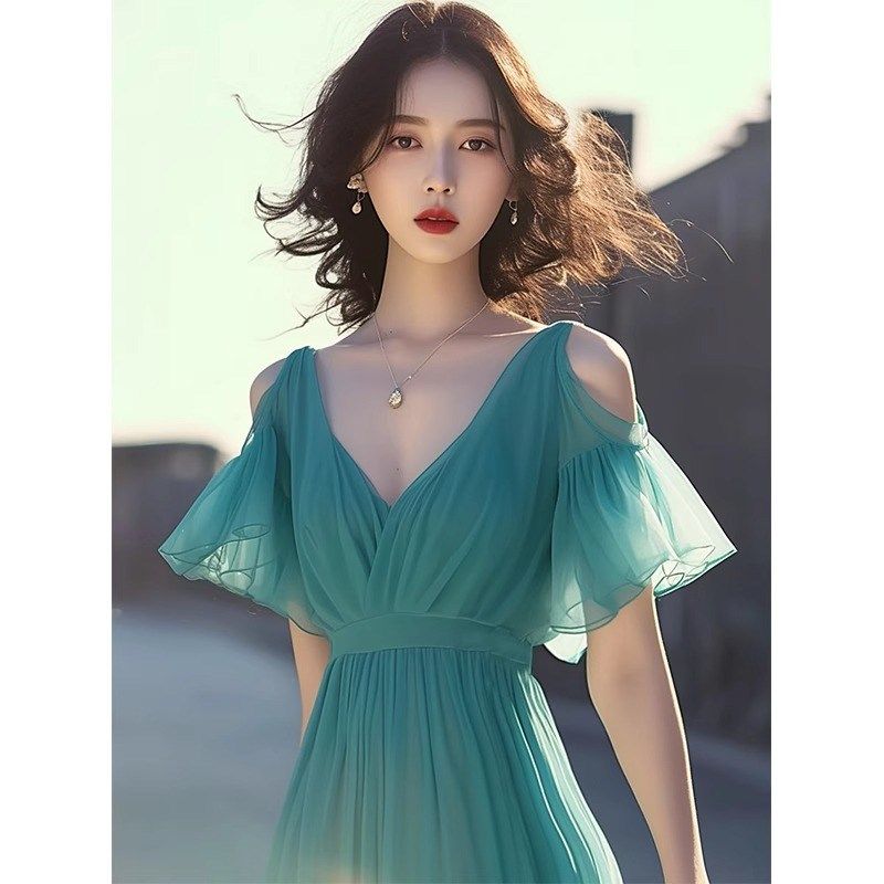 海边度假风吊带背心裙子夏季女装2024新款气质茶歇法式雪纺连衣裙,女装/女士精品,大码内搭,淘宝优惠券,粉丝福利购,淘宝优惠卷