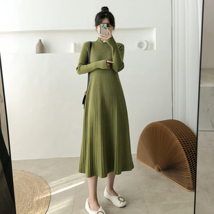 孕妇装秋冬款套装2022新款冬装打底衫显瘦中长款连衣裙洋气毛衣裙