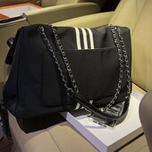 休闲斜挎包运动健身包女流浪包2024新款 包包女包单肩差包大包