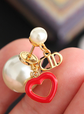2021年e新款D迪家前后珍珠红色爱心耳环女复古百搭耳钉高级感耳饰