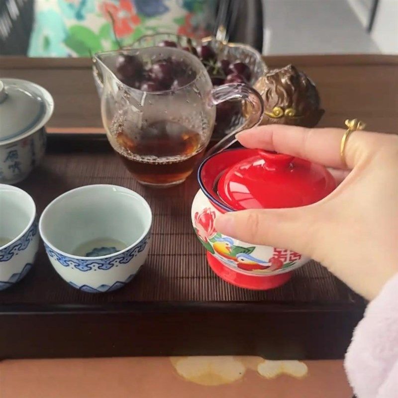 新款痰盂泡茶盖碗陶瓷功夫茶具茶杯家用喜庆怀旧敬茶碗喝茶碗带盖,餐饮具,茶杯,淘宝优惠券,粉丝福利购,淘宝优惠卷