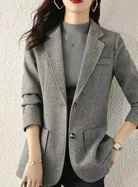 设计感灰b色西装外套女2023春季新款韩版休闲气质流行小西服上衣