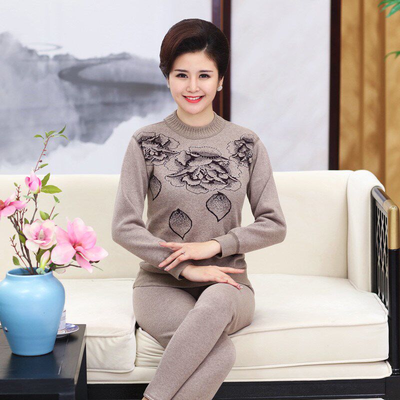 中老年保暖内衣女加绒加厚冬大码套装老人中高领妈妈秋衣新品