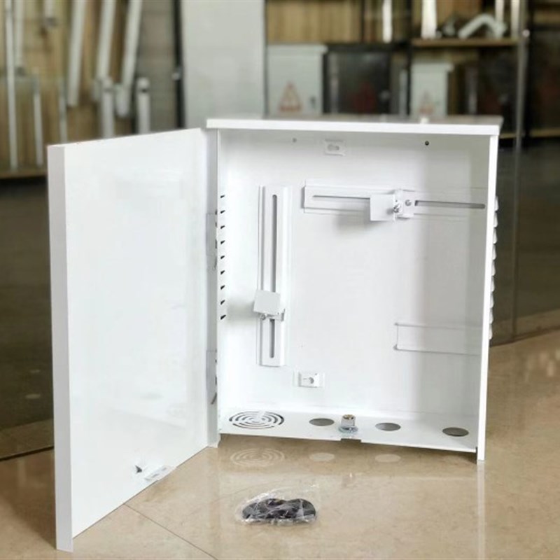 380款POE供电交换机防水箱监控弱电网络设备室内外箱安防工程专用