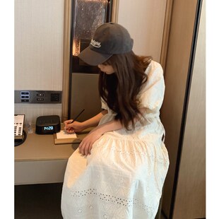 女大童韩版镂空连衣裙2024夏季新款少女设计感度假长裙学生公主裙