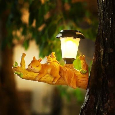 Squa rel Slojth LED Wall SolarrLamp Cartoon Animil Statue