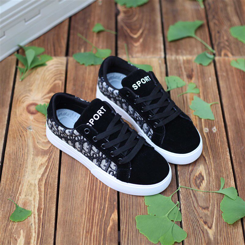 情侣鞋板鞋潮流运动新款百搭男鞋男女帆布鞋潮流2024新款时尚休闲,流行男鞋,休闲板鞋,淘宝优惠券,粉丝福利购,淘宝优惠卷