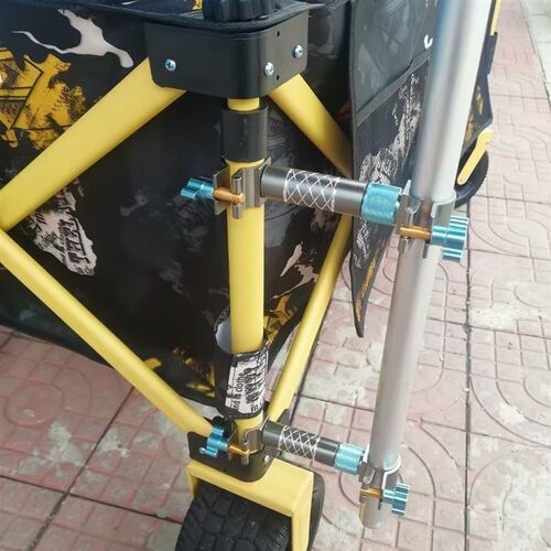 一对钓椅伞架战车伞架伯义拉车伞架万向伞架钓鱼伞架垂钓装备新款