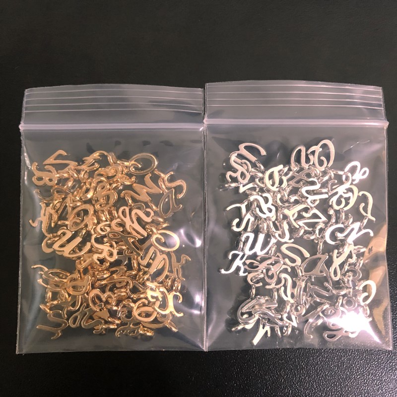 速发52pcs Mixed Ancient Letters Charms Beads Gold Color 26 L 饰品/流行首饰/时尚饰品新 其他DIY饰品配件 原图主图