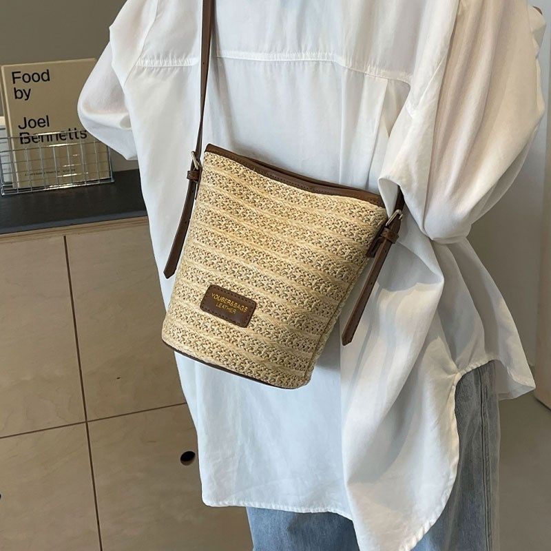 夏天编织草编包包女2025新款海边度假沙滩包百搭小众斜挎包水桶包,箱包皮具/热销女包/男包,水桶包,淘宝优惠券,粉丝福利购,淘宝优惠卷