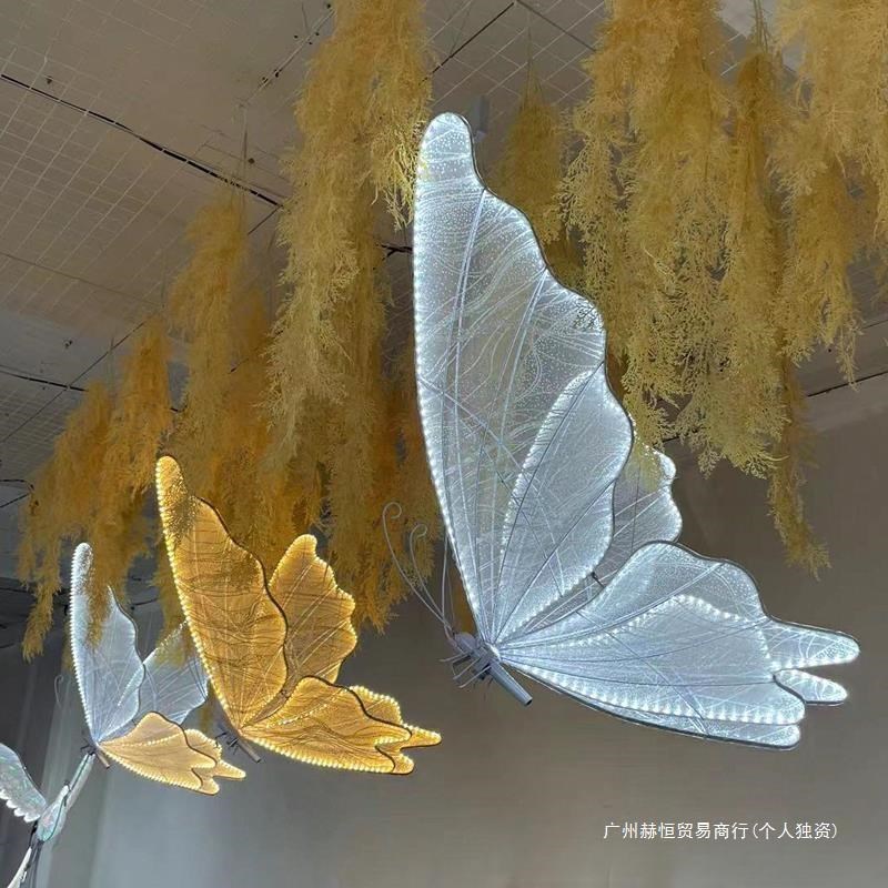现货婚庆道具发光蝴蝶翅膀挂件悬吊式天花板装饰婚礼舞台吊灯T台