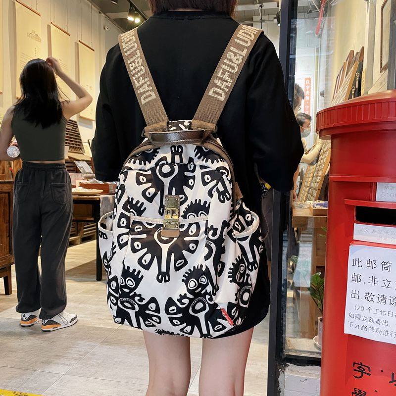 八爪鱼旅行双肩包女2023新款时尚帆布背包女士短途休闲通勤旅游潮,箱包皮具/热销女包/男包,双肩背包,淘宝优惠券,粉丝福利购,淘宝优惠卷